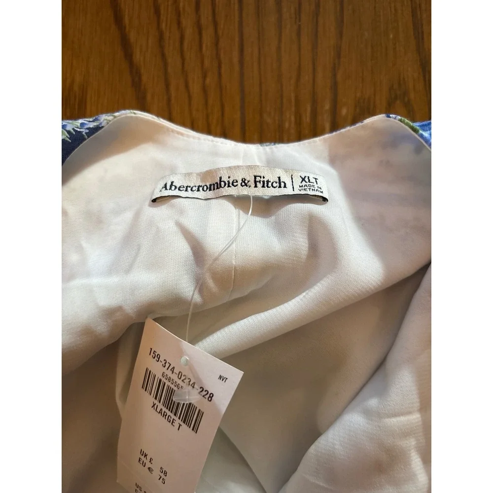 Abercrombie & Fitch pit approx